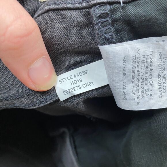 Madewell Cali Demi-Boot Jeans Size 28T Color Black Bellspring Wash - Picture 11 of 11